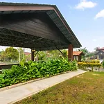 Villa Kiambang